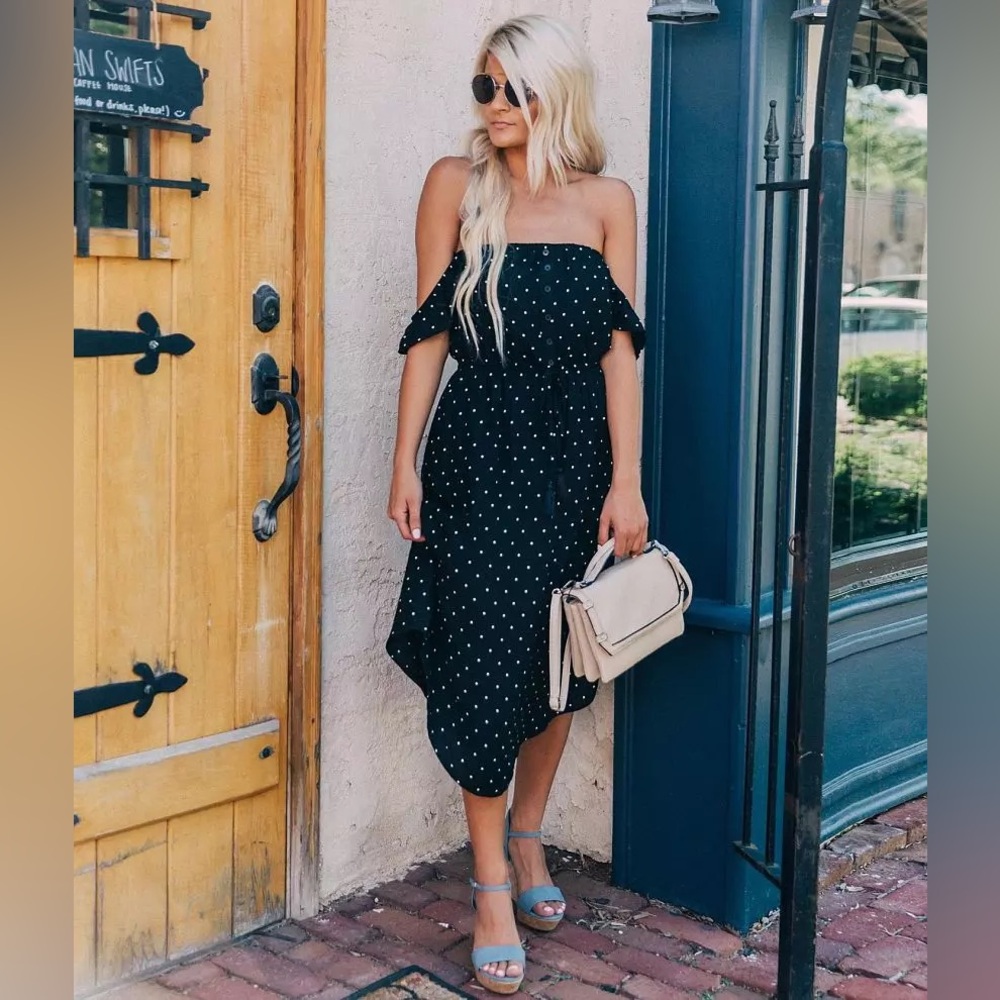Daytrip Black Polka Dot Strapless Midi Dress